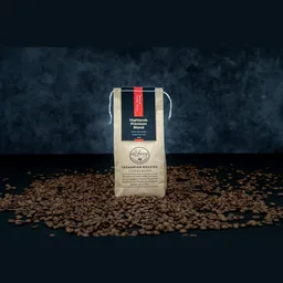 Highlands Premium Blend coffee beans from de Lacey Coffee Roasters