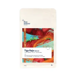 Tiga Raja, Natural coffee beans from Five Senses Coffee