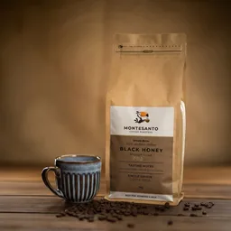 Coffee coffee beans from Montesanto Coffee