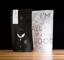 White Blend coffee beans from Omar & The Marvellous Coffee Bird