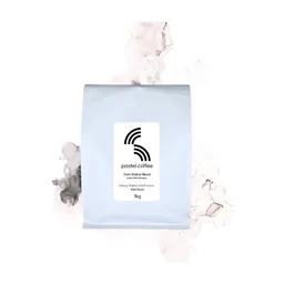 Dark Walnut coffee beans from Pastel Coffee