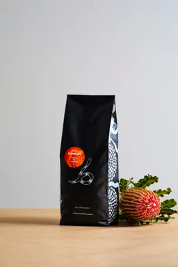 Dambart Blend coffee beans from Six Seasons